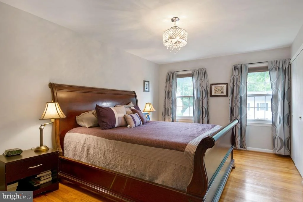 Photo of 9514 WALLINGFORD DRIVE