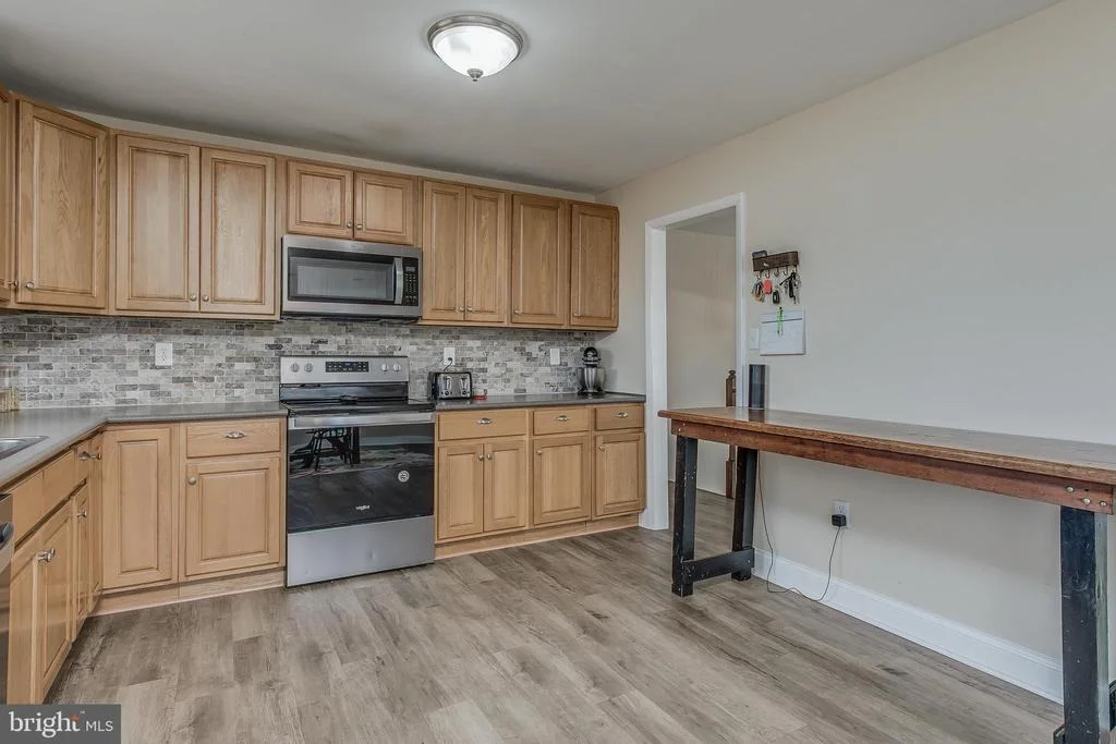 Photo of 3916 VALLEY VIEW ROAD