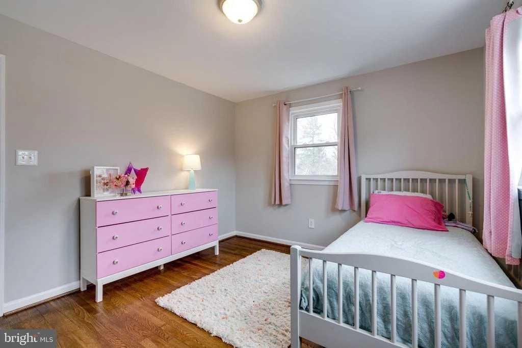 Photo of 6810 HUNTSMAN BOULEVARD