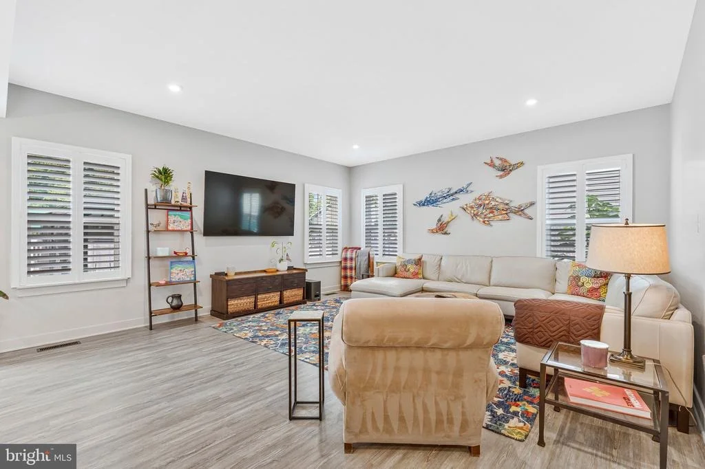 Photo of 238 NORMA DEAN DRIVE