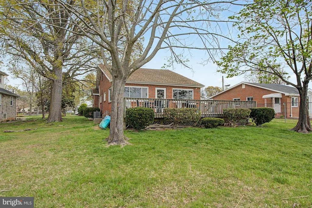 Photo of 826 COLD SPRING ROAD