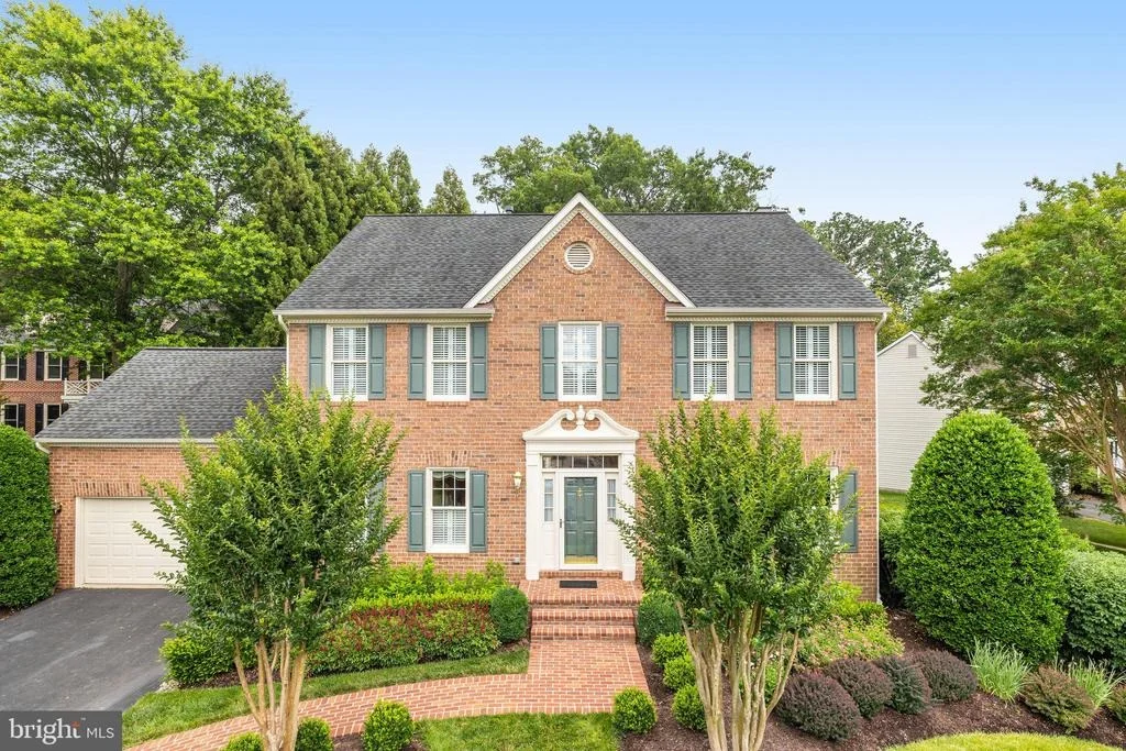 Photo of 12702 POND CREST LANE