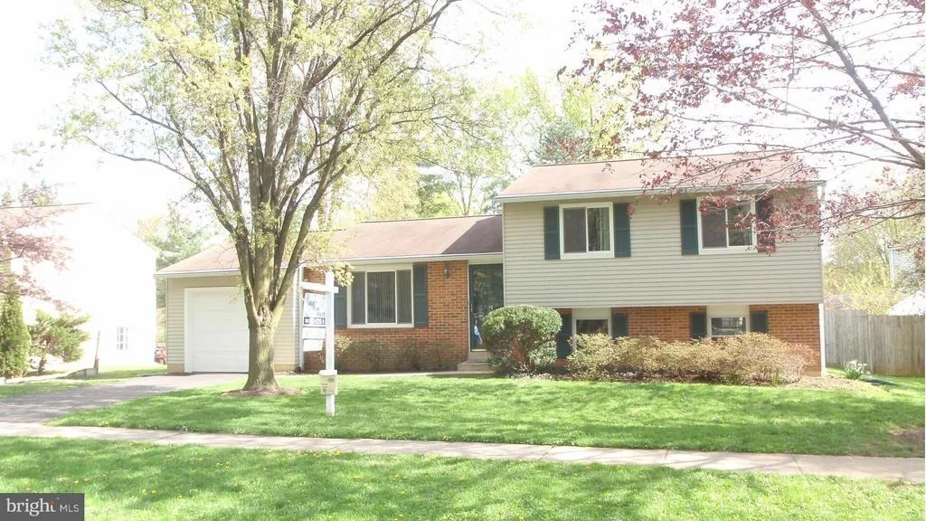 Photo of 19417 FRAMINGHAM DRIVE