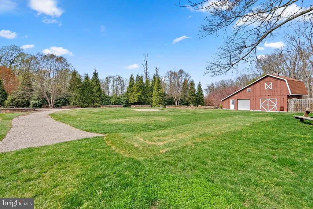 Photo of 3838 BELL ROAD