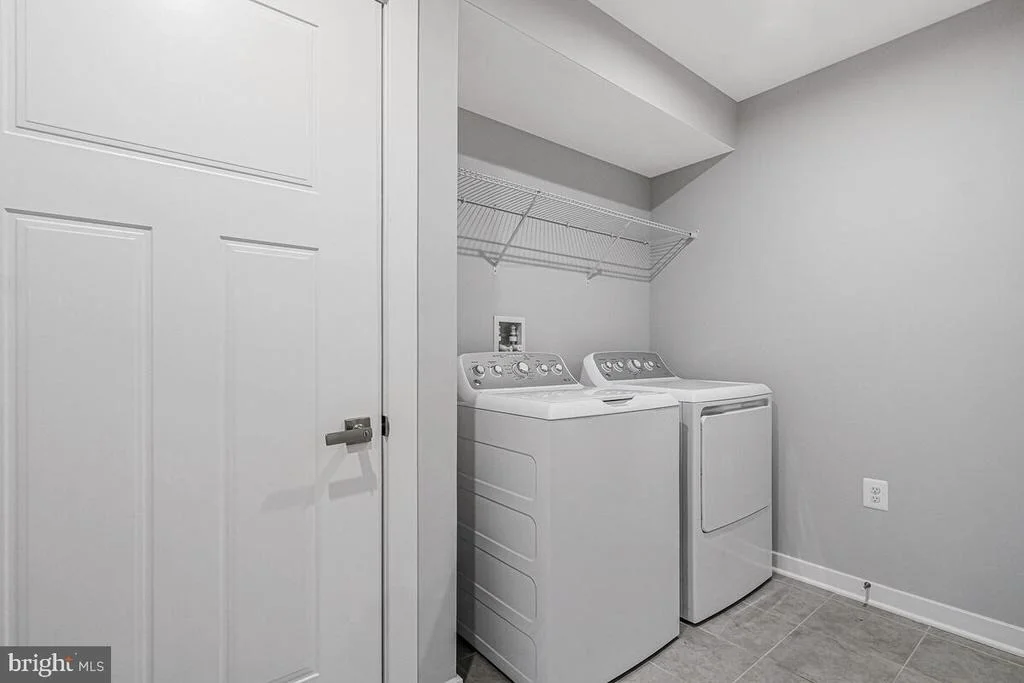 Photo of 14380 LONGHOUSE LOOP