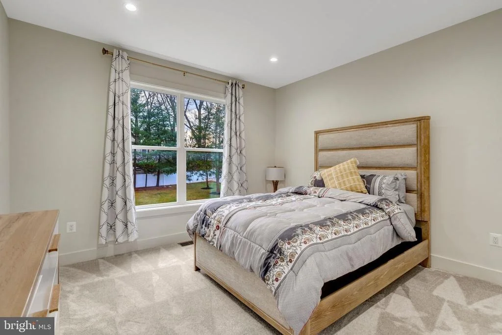 Photo of 8709 YORKSHIRE LANE