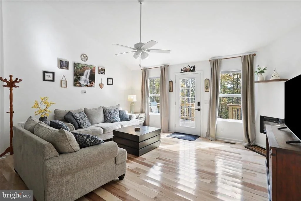 Photo of 598 CRAB APPLE ROAD