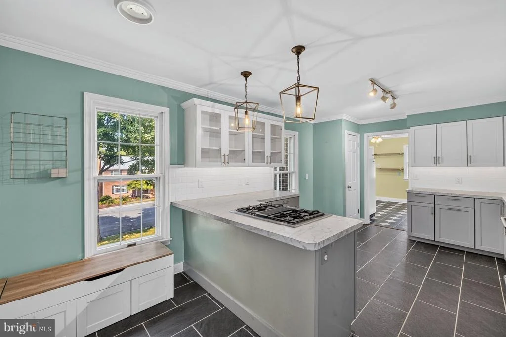 Photo of 608 BELLVIEW AVENUE