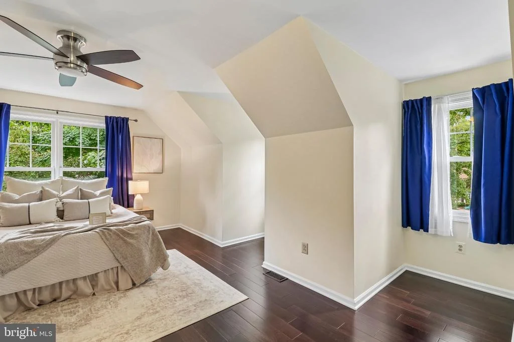 Photo of 11400 SYMPHONY WOODS LANE
