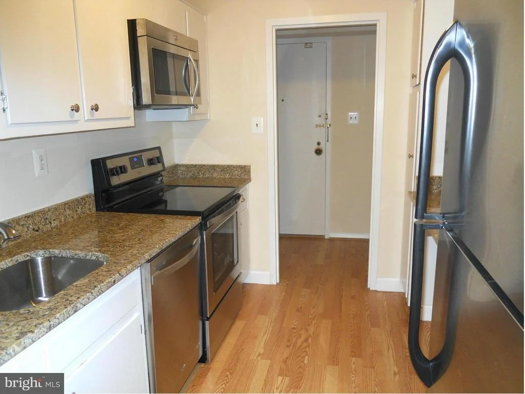 Photo of Unit 601 at 9701 FIELDS ROAD