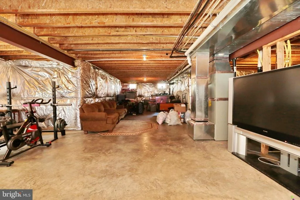 Photo of 8365 WARREN DRIVE