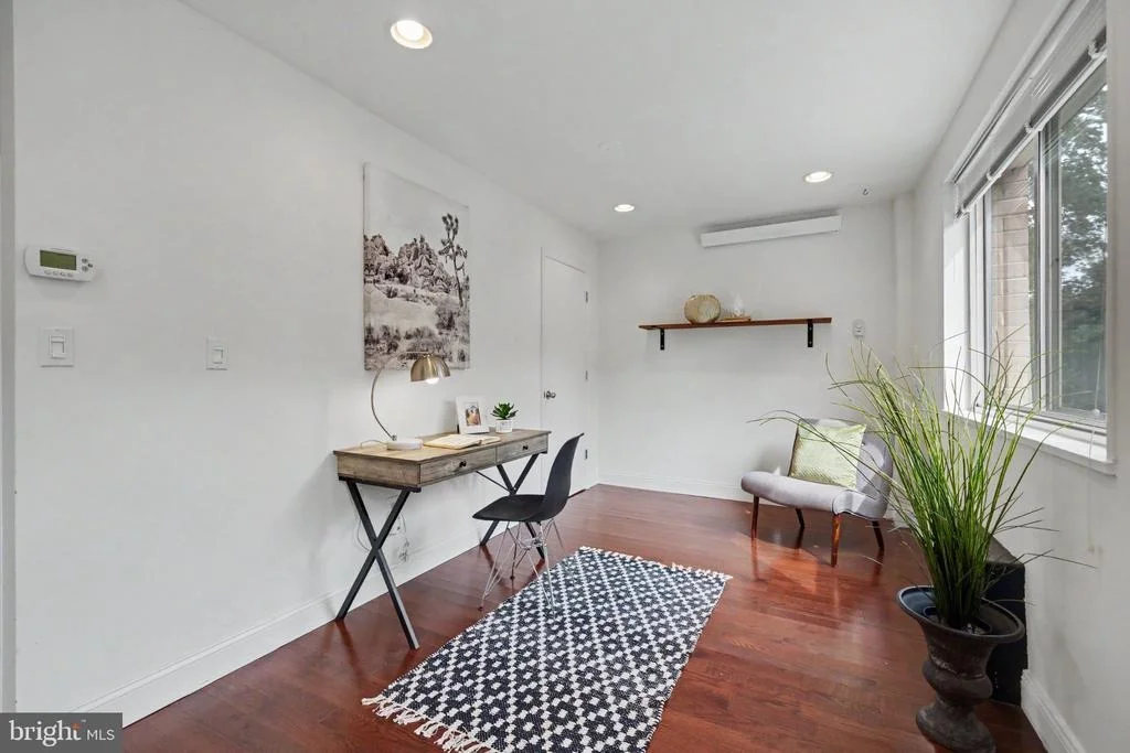 Photo of Unit 310 at 2710 MACOMB STREET NW