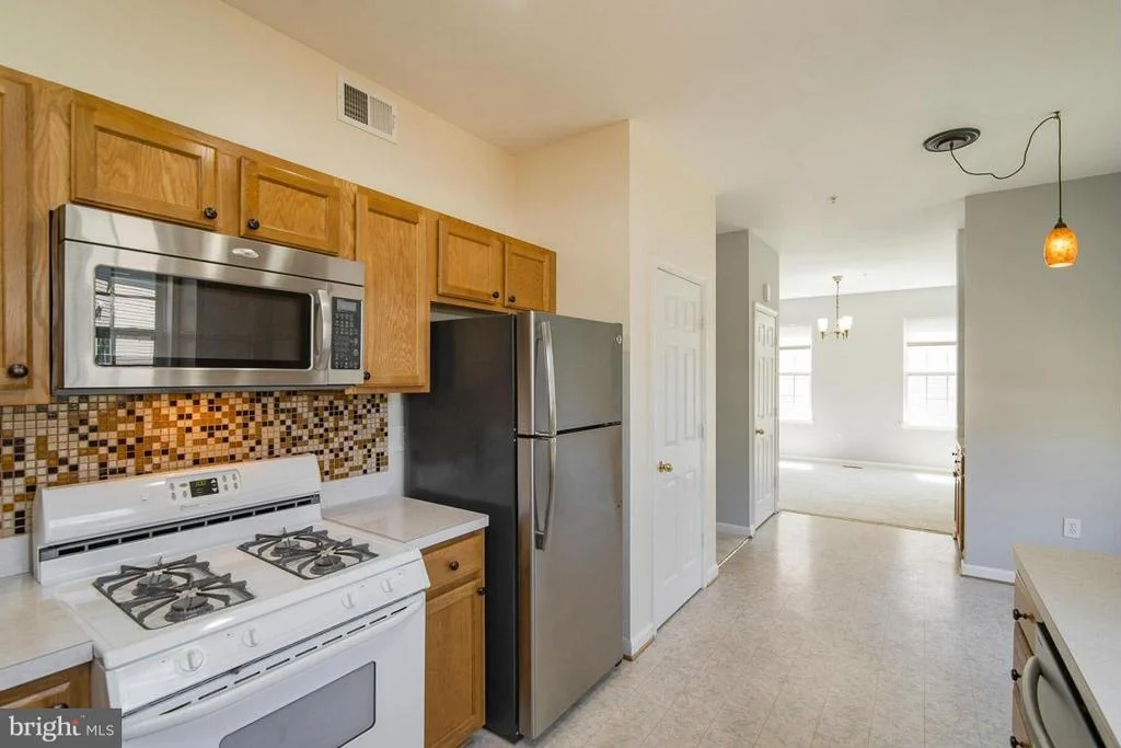 Photo of 3313 7TH STREET SE