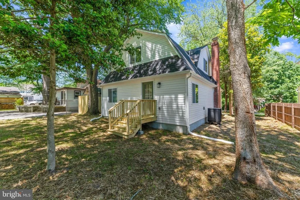 Photo of 113 LINDEN AVENUE
