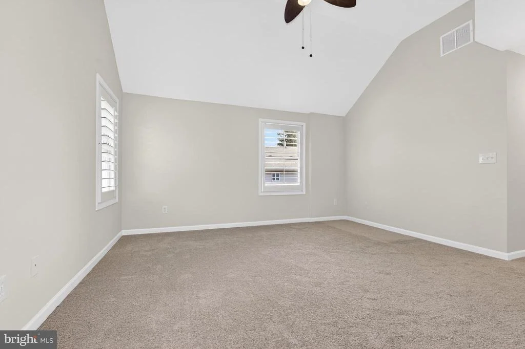 Photo of 1406 WALNUT AVENUE