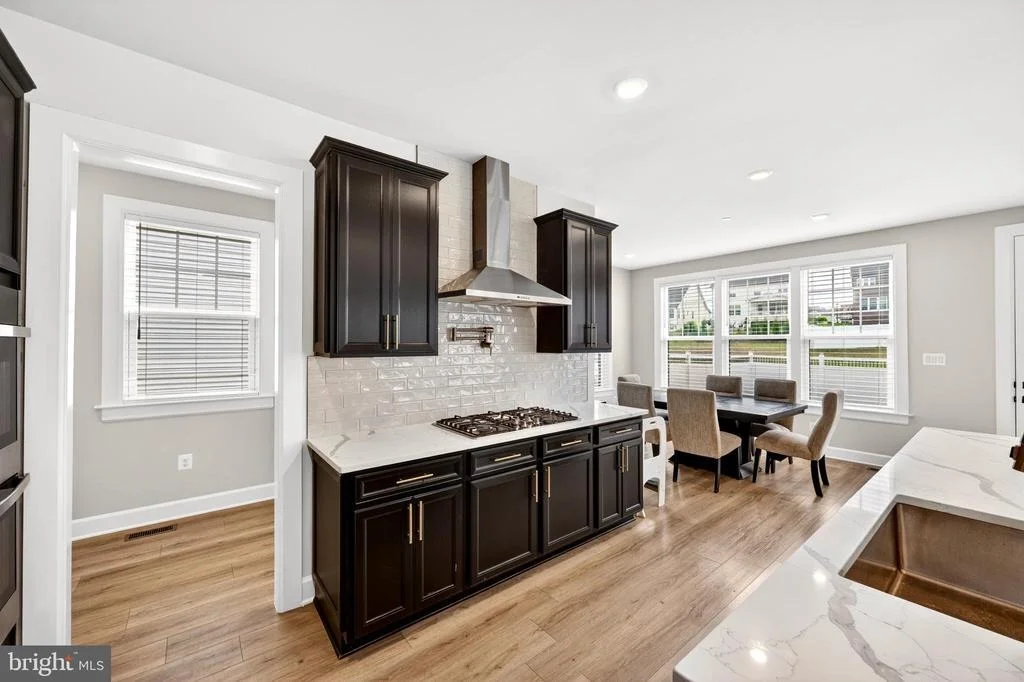 Photo of 7973 LAWNDALE CIRCLE