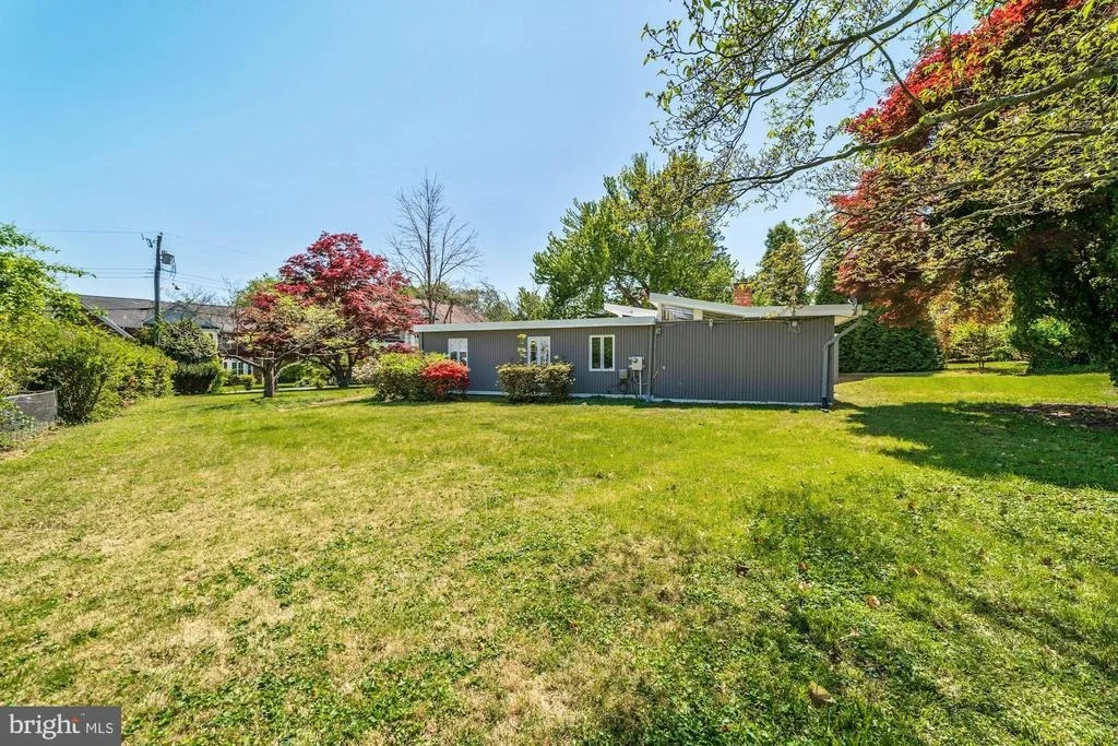 Photo of 7402 FRANKLIN ROAD