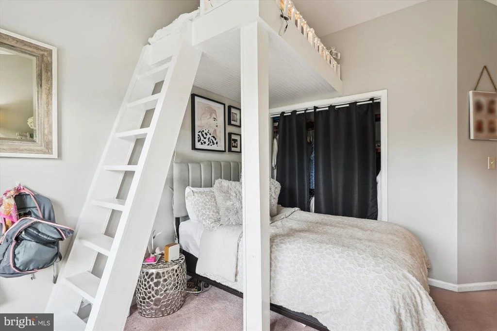 Photo of 2101 BISHOPS CASTLE DRIVE