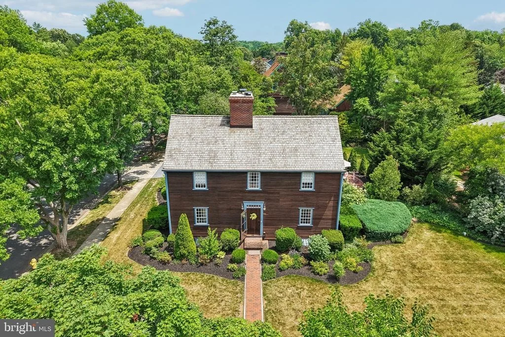 Photo of 355 BROADVIEW LANE