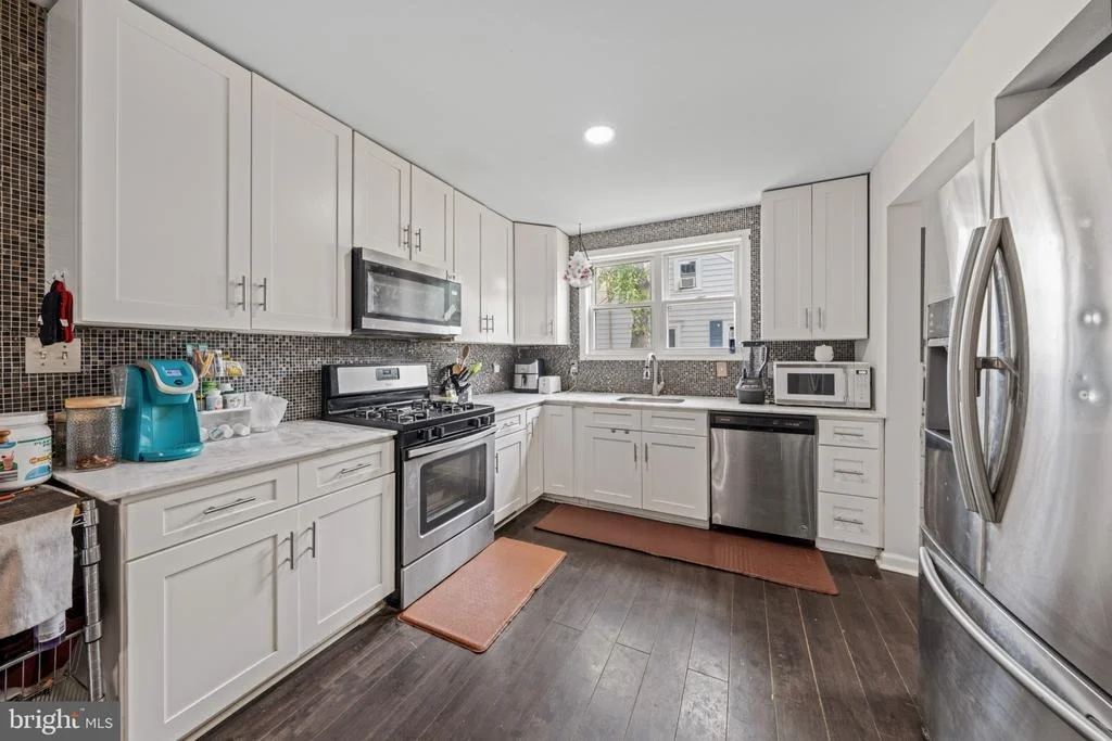 Photo of 6467 THIRD STREET