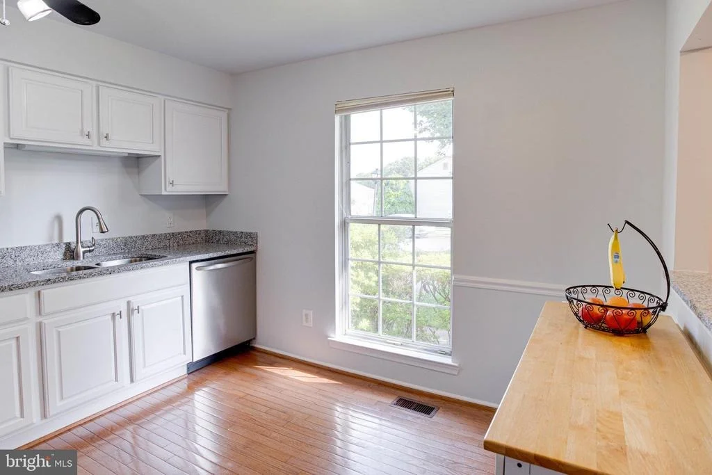 Photo of 5990 POWELLS LANDING ROAD