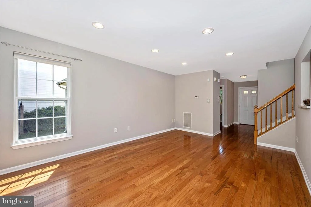 Photo of 12207 EMERALD WAY