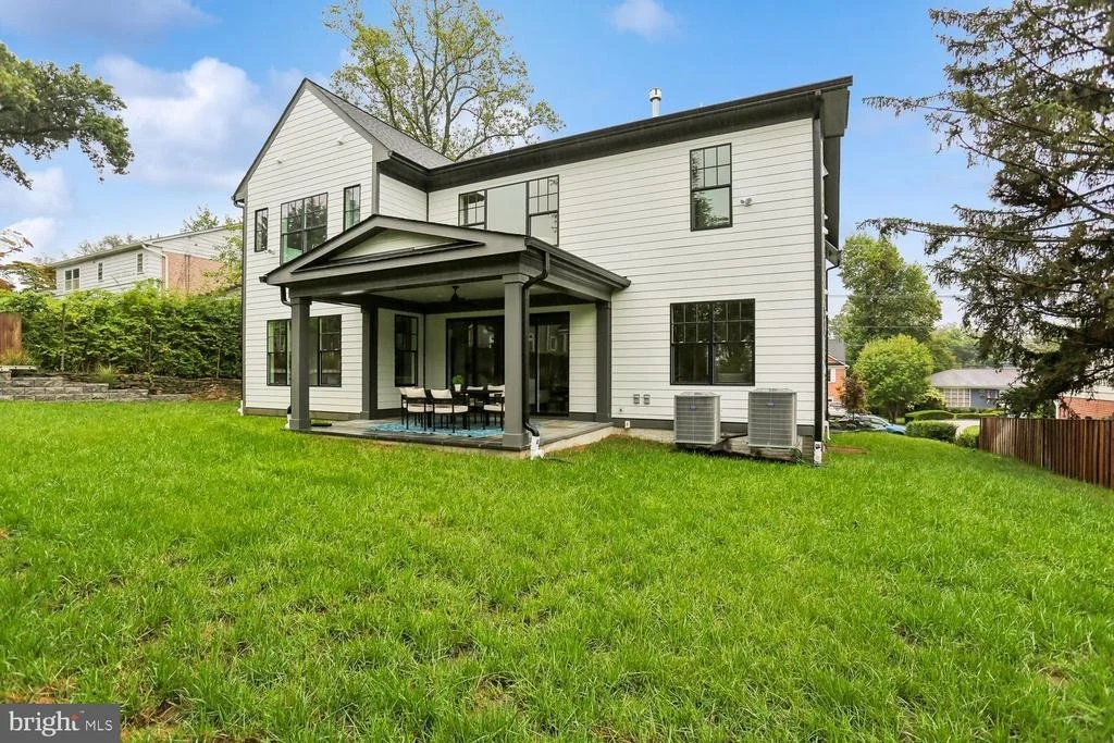Photo of 6217 PLAINVIEW ROAD