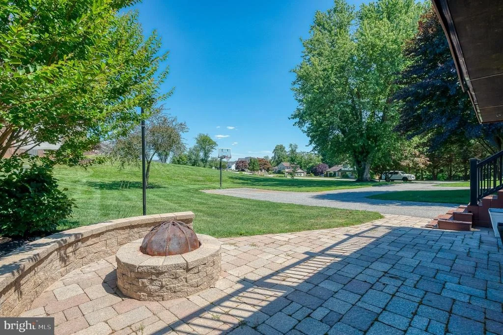 Photo of 2405 CLARET DRIVE