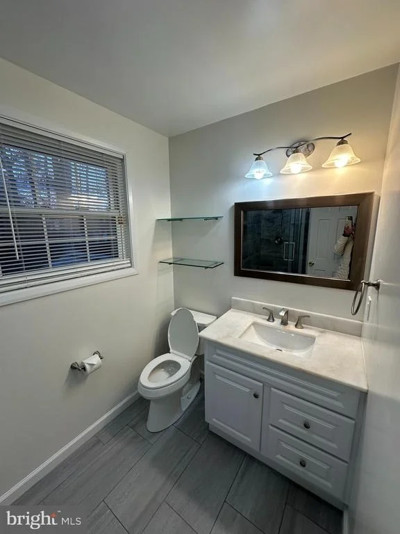 Photo of 10336 BURNSIDE DRIVE