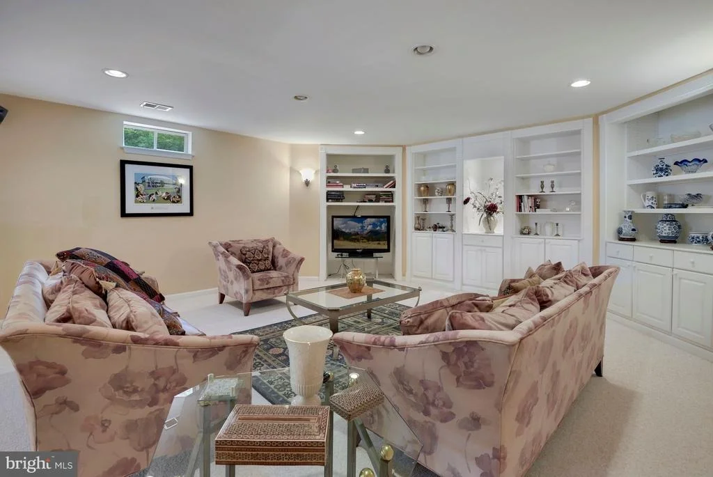 Photo of 10720 CLOVERBROOKE DRIVE