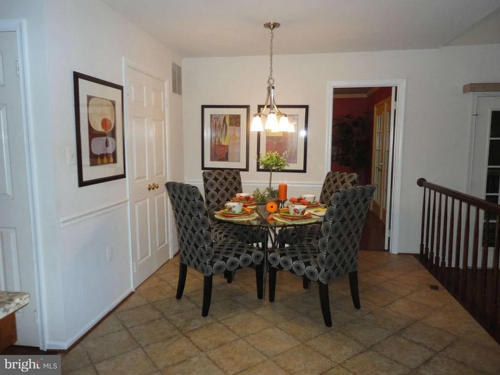 Photo of 21 LEATHERLEAF COURT