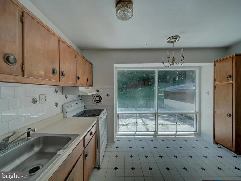 Photo of 12715 BARBARA ROAD