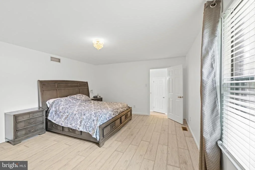 Photo of 37 CHATHAM DRIVE