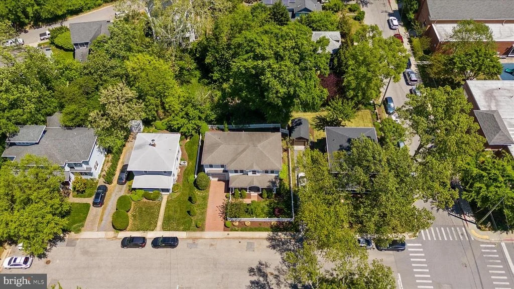 Photo of 302 ANNAPOLIS STREET