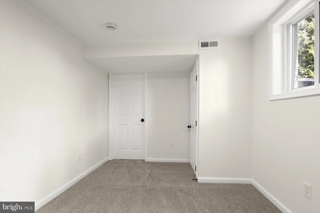 Photo of 602 LACEWOOD DRIVE