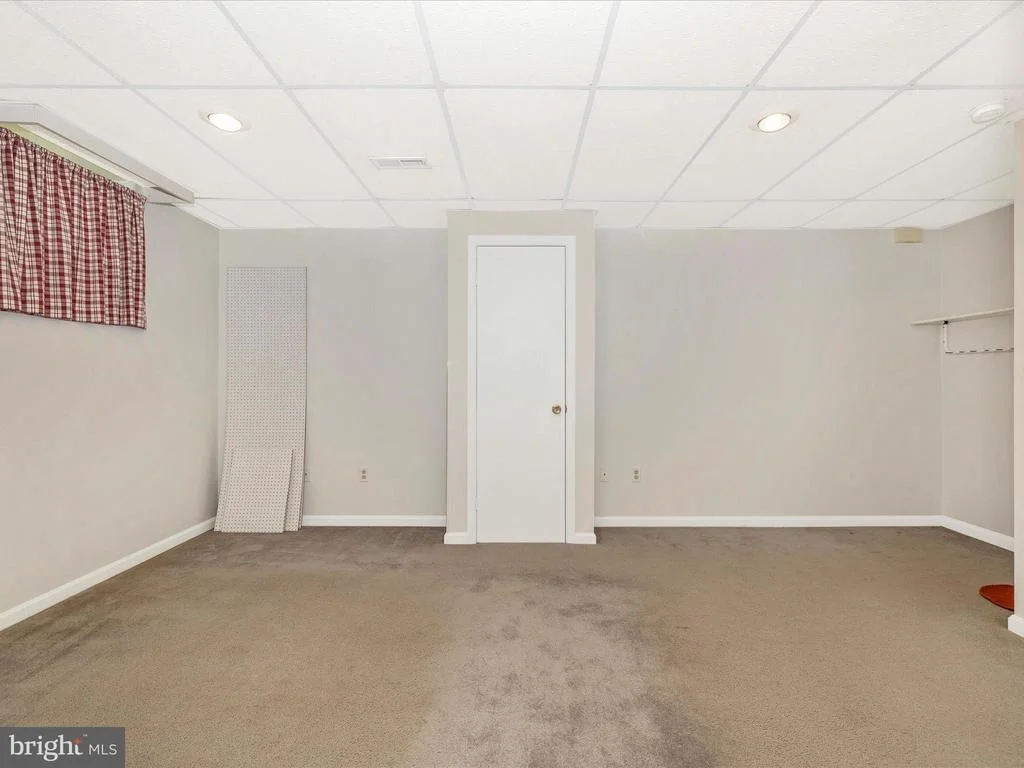 Photo of 2124 COLLINGWOOD LANE