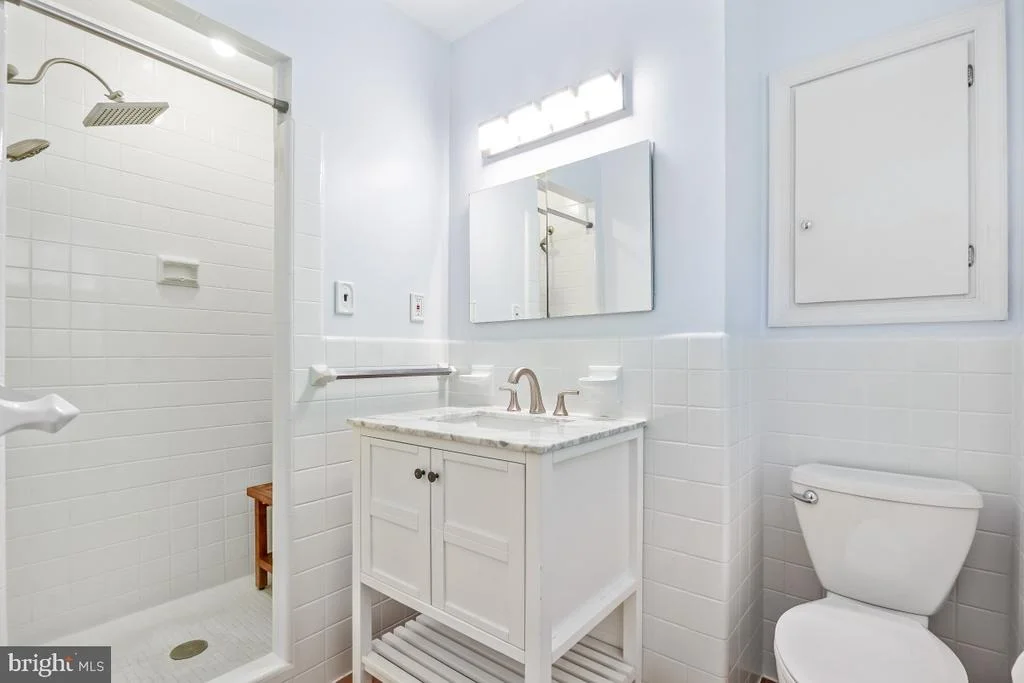 Photo of 7214 POMANDER LANE
