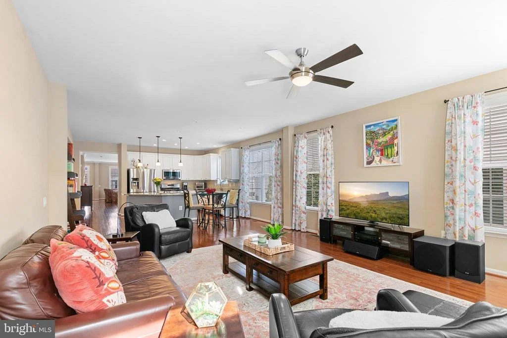 Photo of 12819 ARNOT LANE