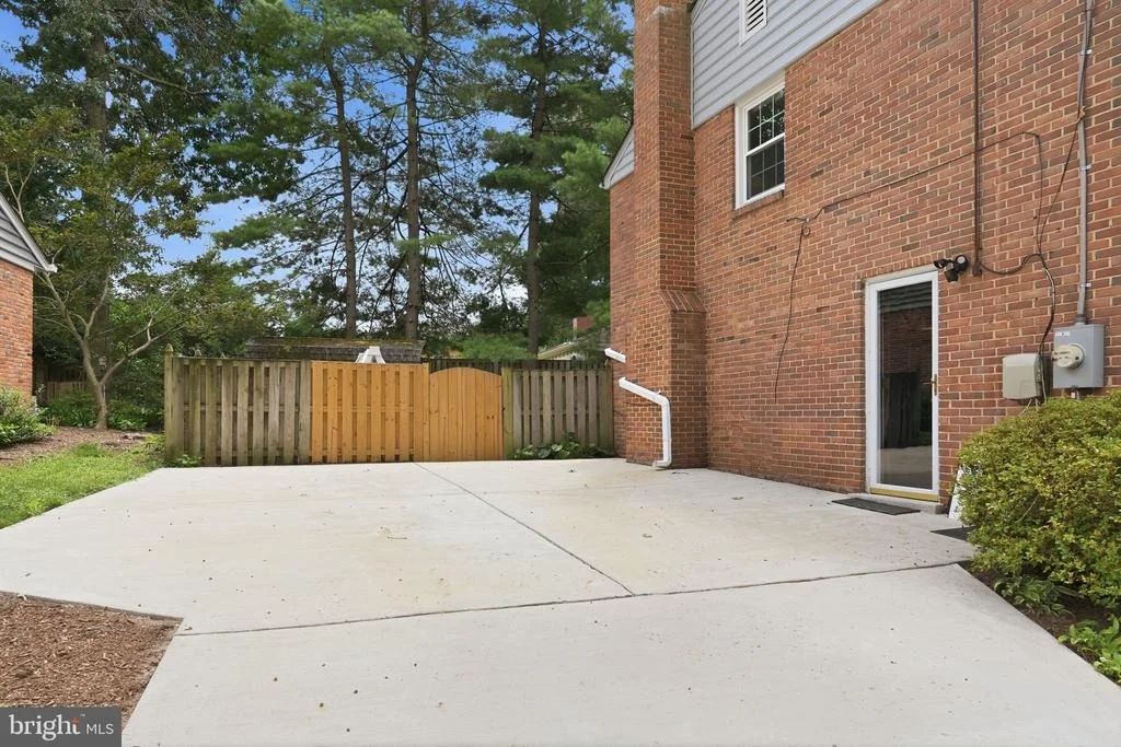 Photo of 12038 DEVILWOOD DRIVE
