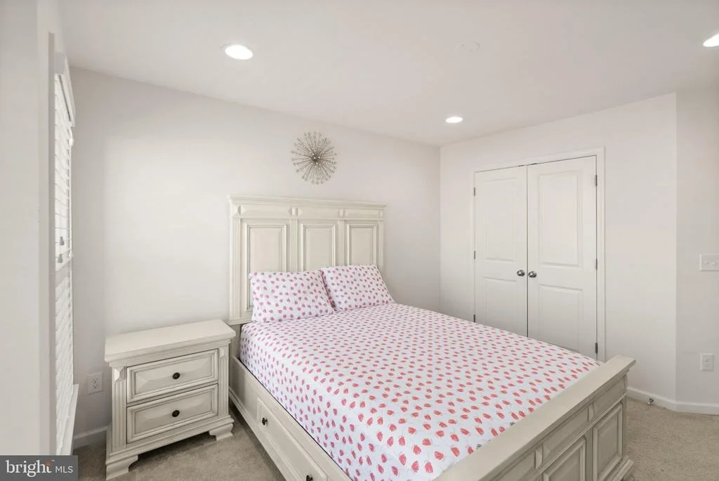 Photo of 23491 EPPERSON SQUARE