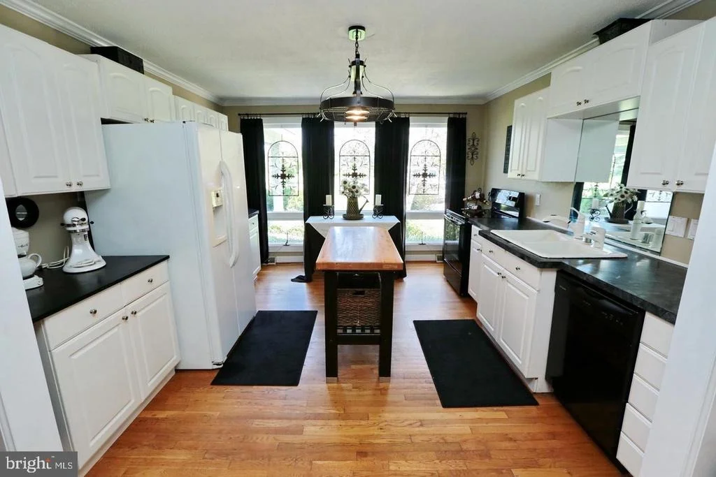 Photo of 10185 MARSHALL CORNER ROAD