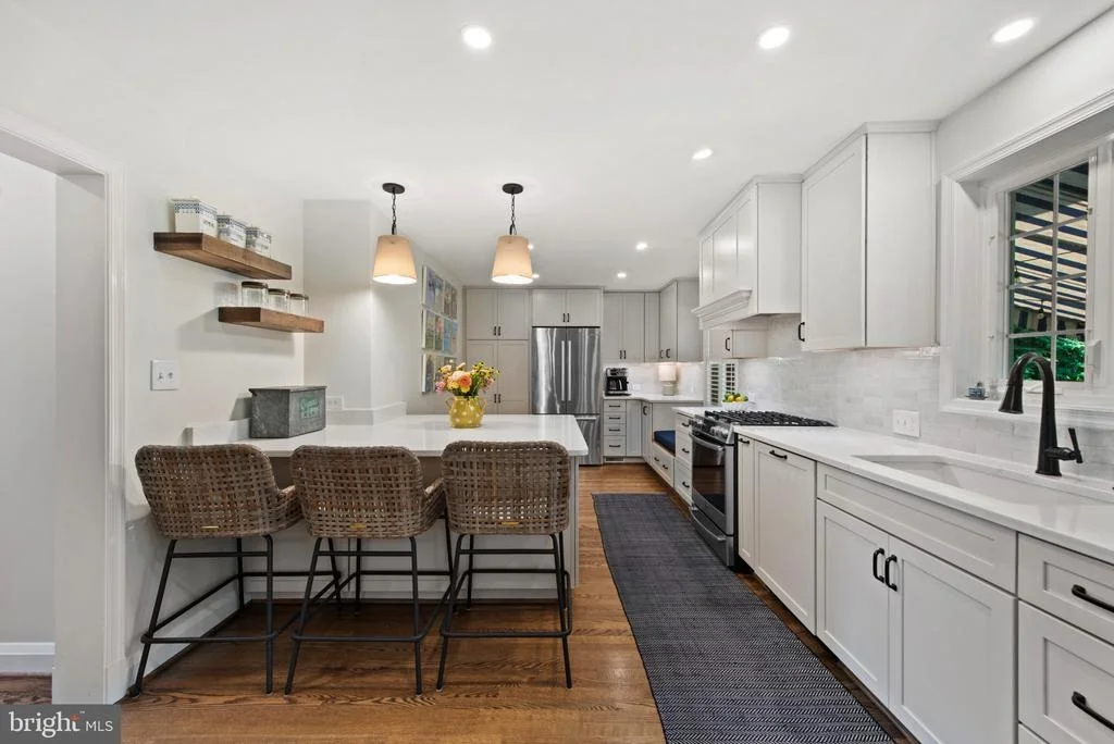 Photo of 304 CEDARCROFT ROAD