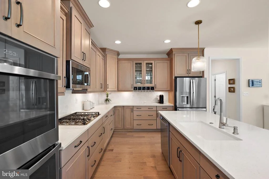 Photo of 33659 FREHLEY DRIVE