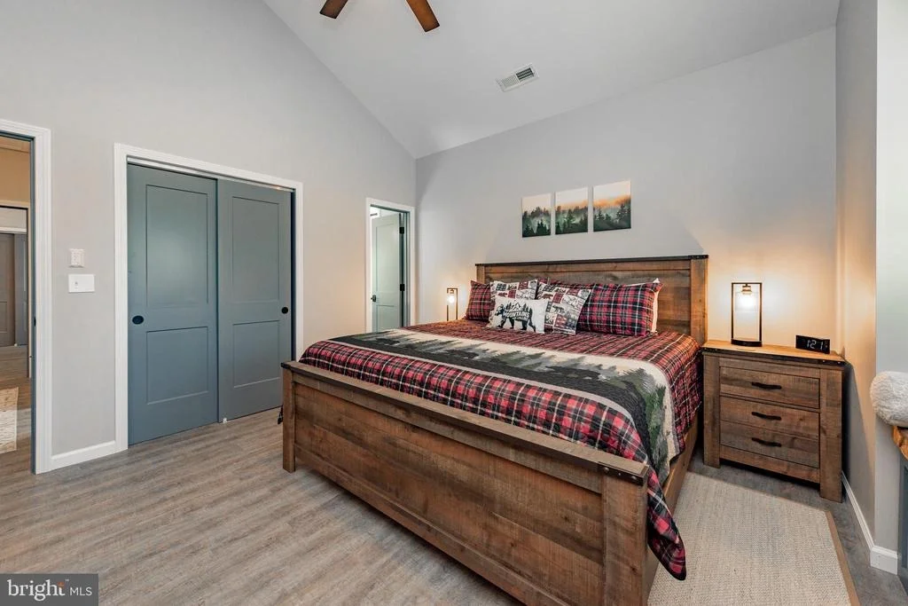 Photo of 220 BILTMORE VIEW