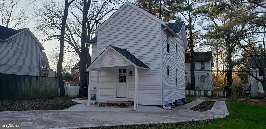 Photo of 26 POST OFFICE AVENUE