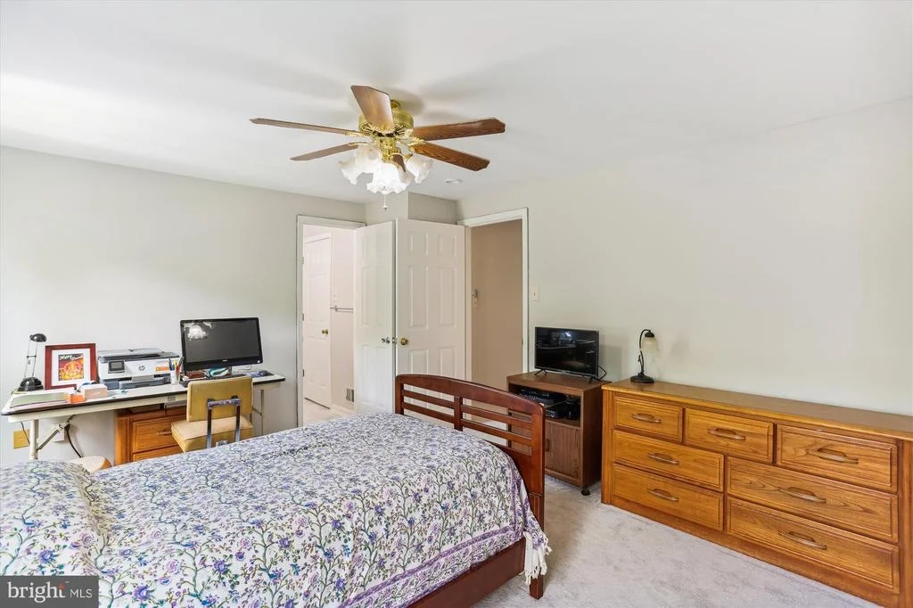 Photo of 927 POINTER RIDGE DRIVE