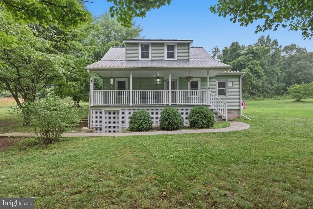 Photo of 5451 BLACK BEAR ROAD
