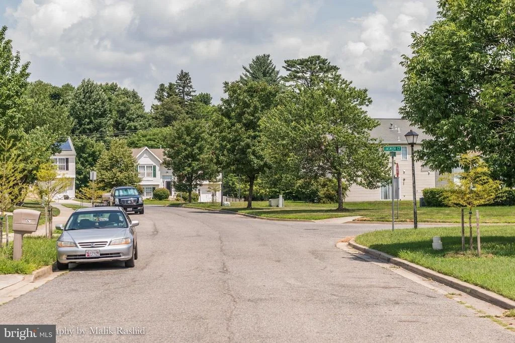 Photo of 1709 BRADMOORE DRIVE