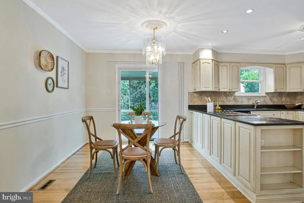 Photo of 213 GEORGETOWN