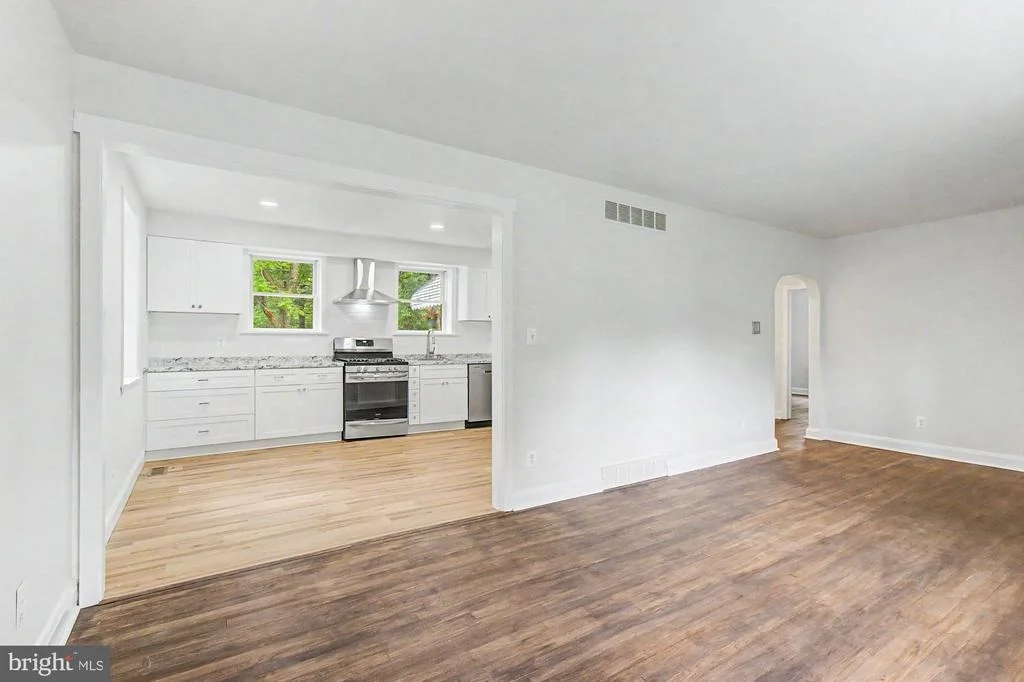 Photo of 604 PROSPECT MILL ROAD